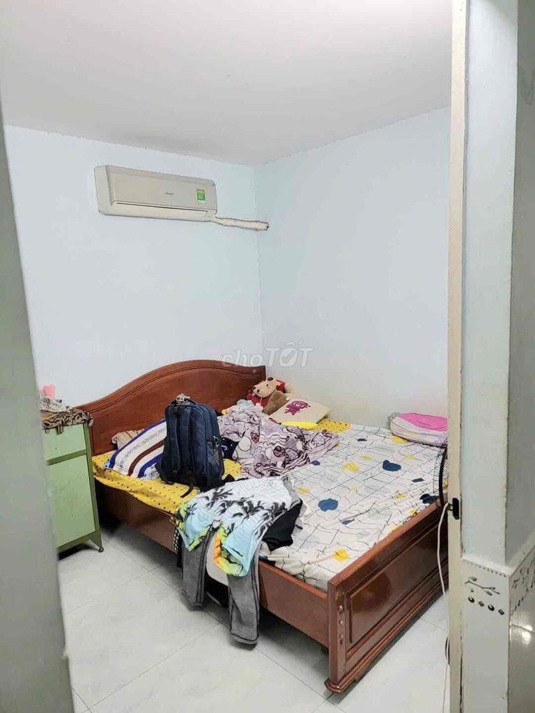 2-Bedroom Townhouse with Parking in Thanh Xuan
