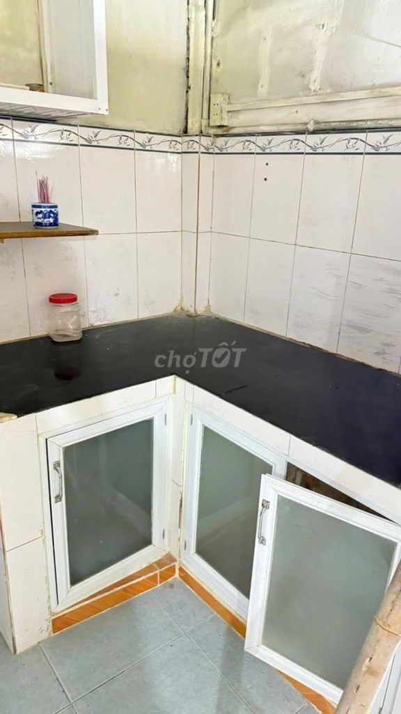 Ground Floor Shop House Near Lac Long Quan