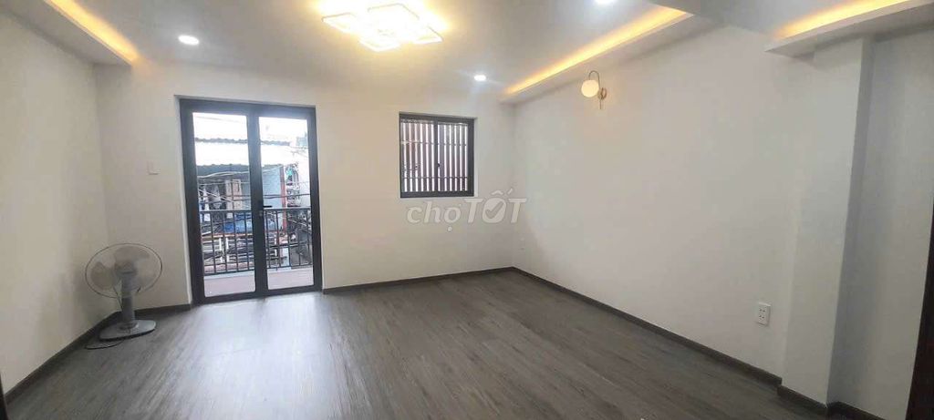 Modern Two-Story House with Marble Hallway