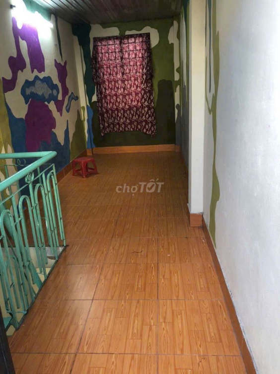 Compact 1-story + 1-loft house, near road, good for small family/group