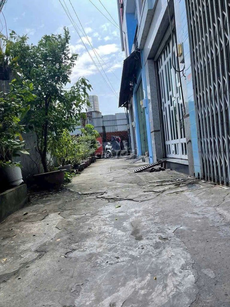 4-bedroom house near Gò Vấp market