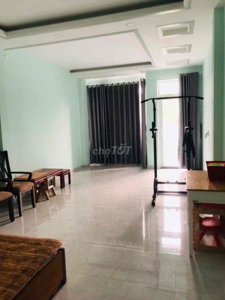 3-Bedroom House with Office Space in Hiep Phu