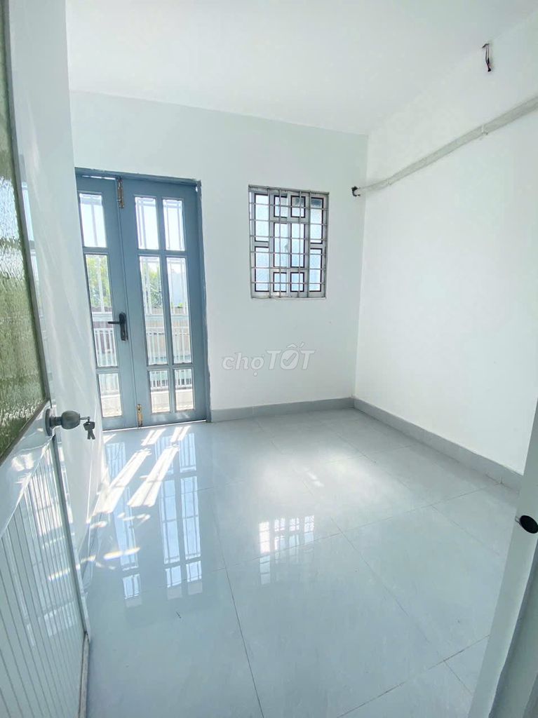 Modern Two-Bedroom House in Tan Hung District