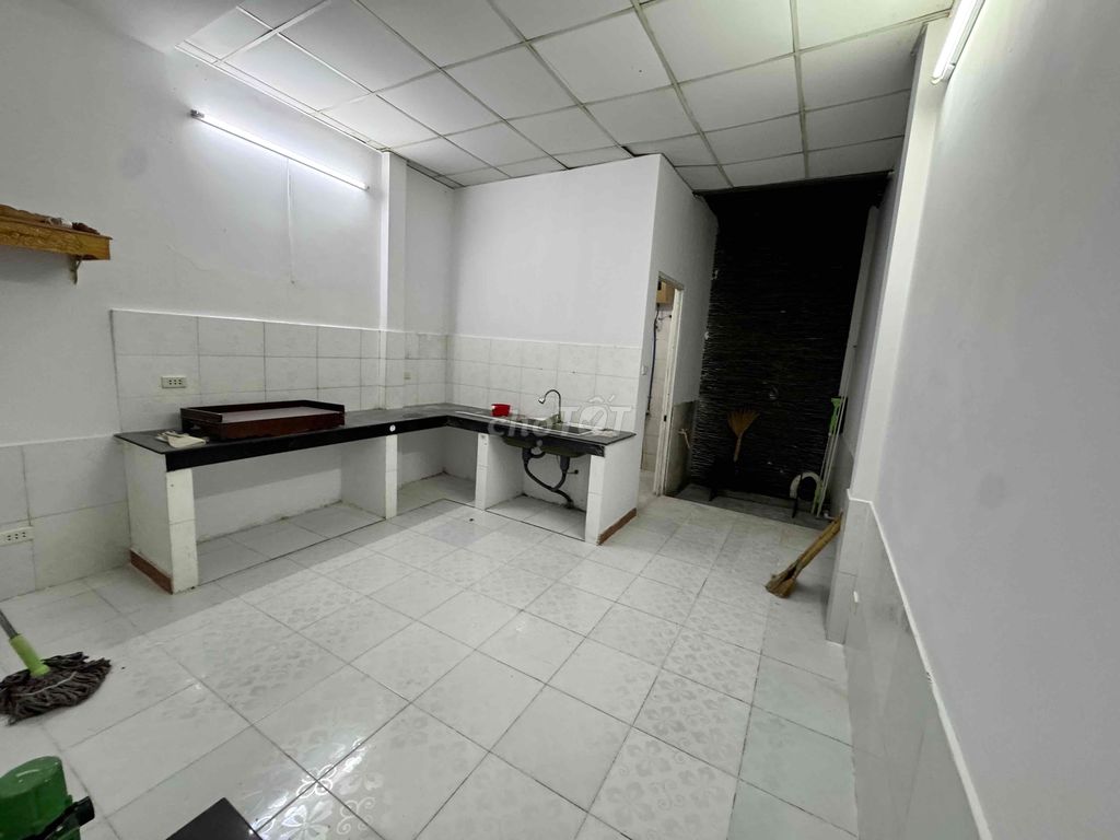 3BR Townhouse with Parking in Tan Phu