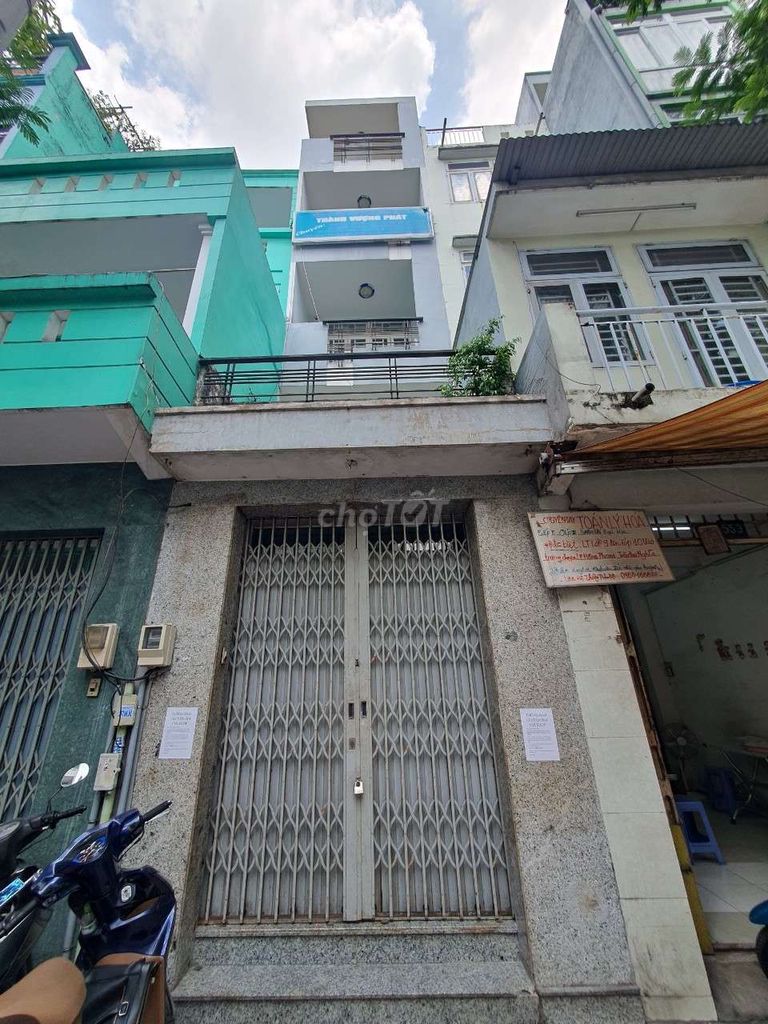 Three-Story Townhouse on Ba Hat Street