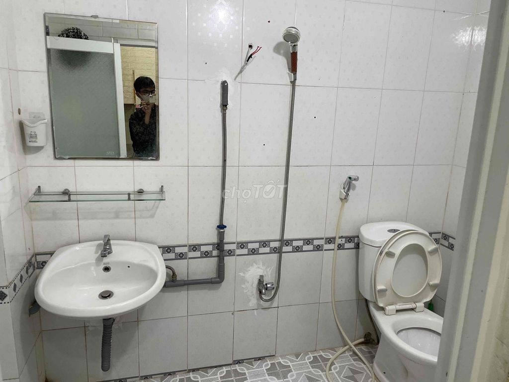 2 Bedroom House Near Nga 4 Ga