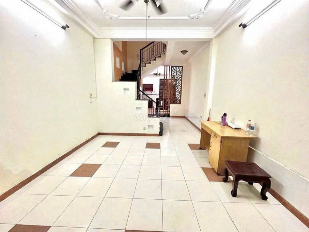 Rental Contract Transfer Near Hang Xanh Intersection - 5x15m House