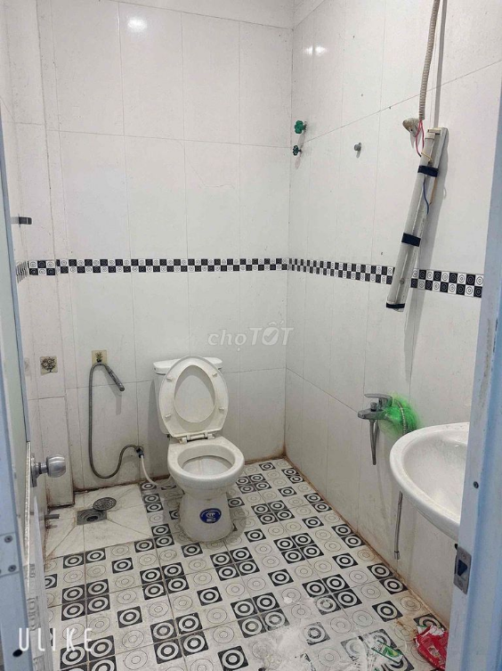 Spacious Mặt Tiền Property in Phước Long B Q9 - Ideal for Business or Living