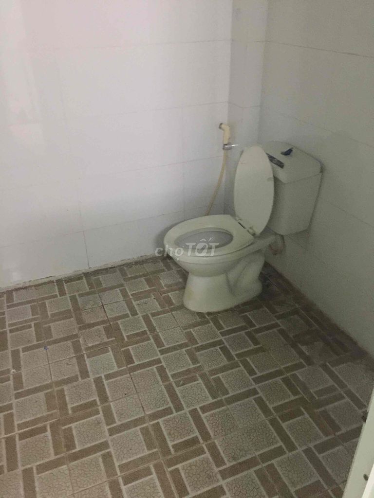 Small Studio with Bathroom and Kitchen