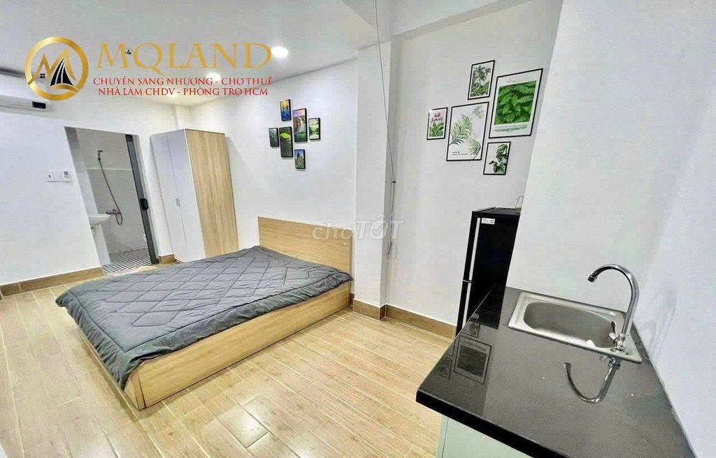 10-Bedroom Townhouse with Elevator in Phu Nhuan