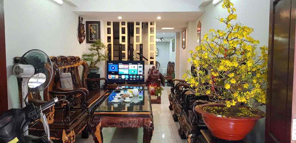 Modern 4-Bedroom Townhouse with Parking in Binh Thanh