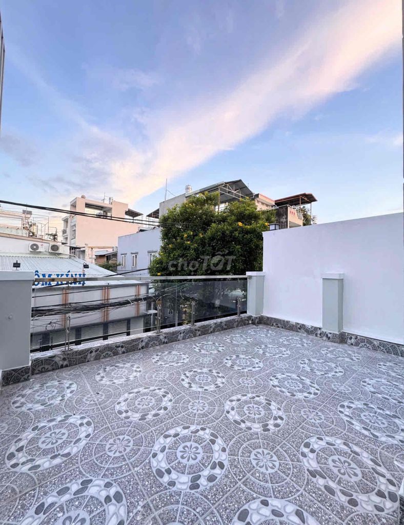 Spacious 4BR Townhouse Near Go Xoai Market