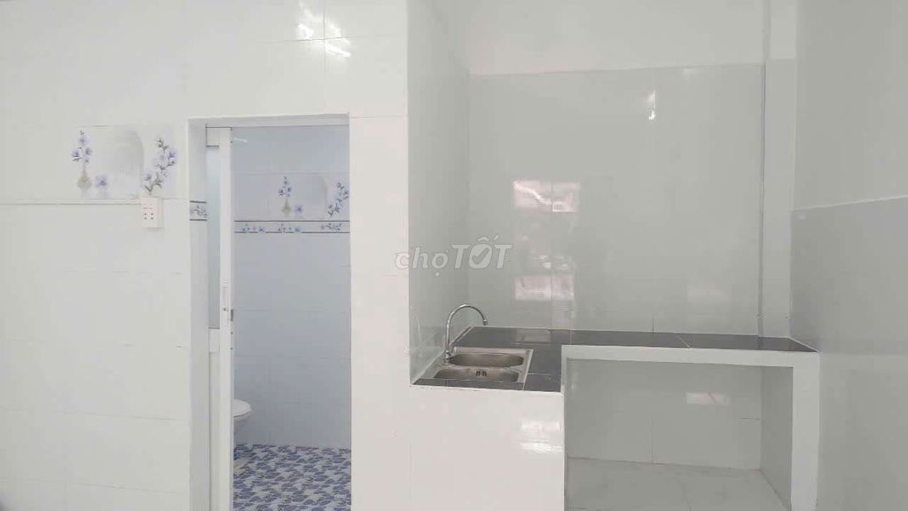 Spacious Ground Floor Home with Business Potential