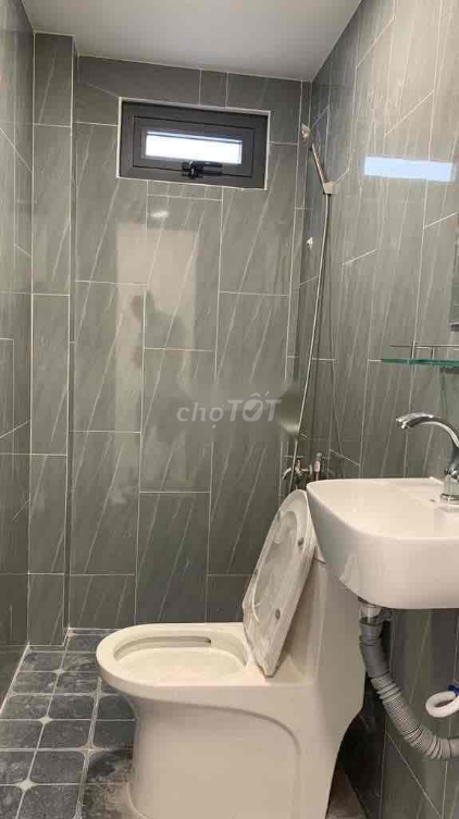 New Fully Renovated 2-Bedroom House in Binh Thanh District