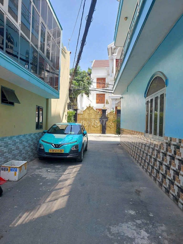 Compact City Apartment near Le Van Thọ Street