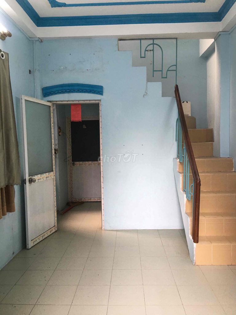 Spacious House for Rent in District 8