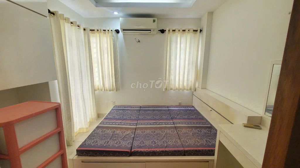 3-Bedroom House near Tan Son Nhat Airport, Fully Furnished