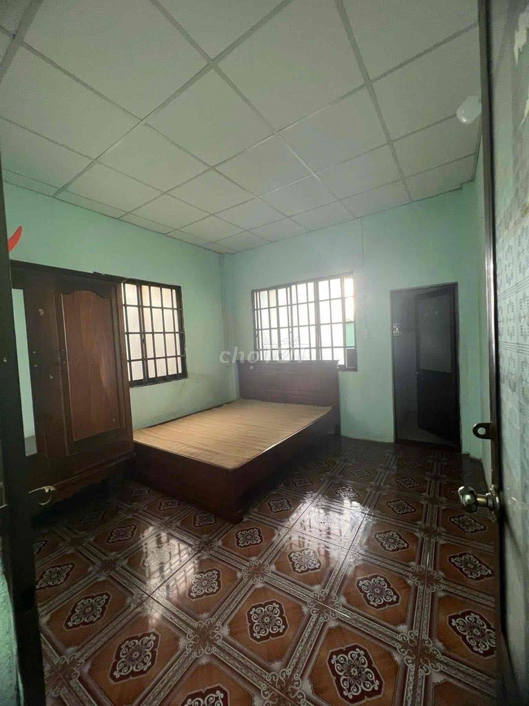 3-Bedroom House Near High-Tech Park District 9