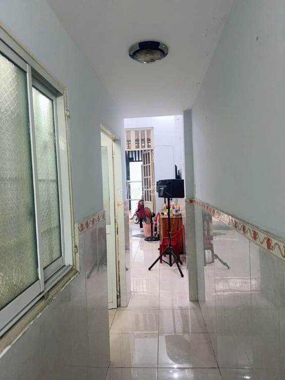 C4 House with Loft, 2 Bedrooms in Tan Binh District
