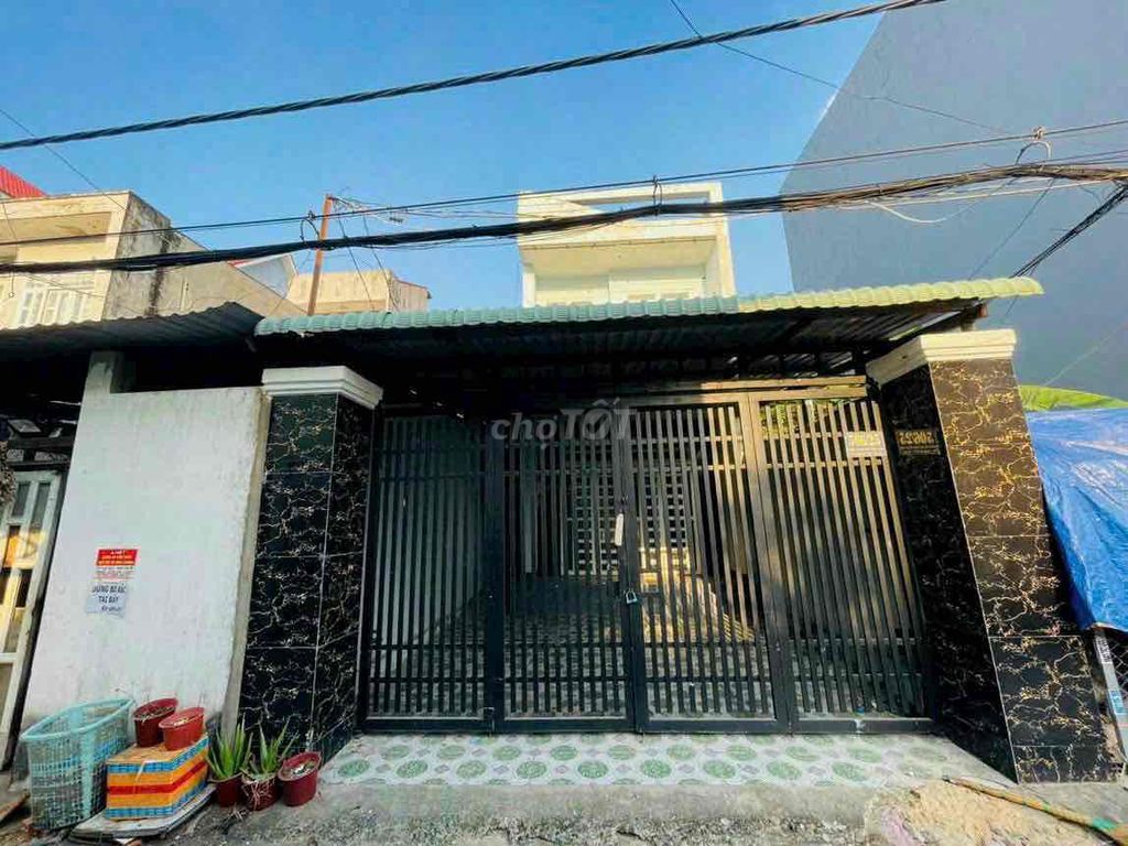 4BR House with Large Yard in District 12