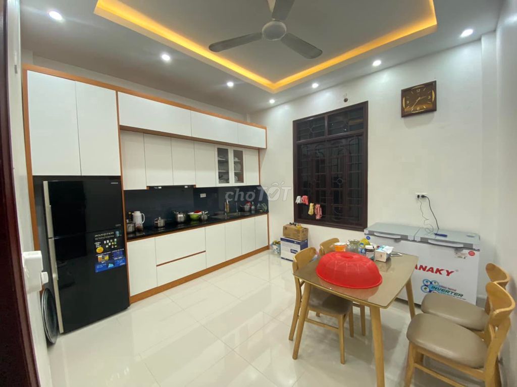 4-Bedroom House Near My Dinh Bus Station