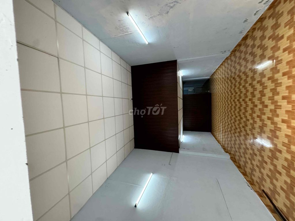 Spacious Commercial Space with Mezzanine in Tan Binh