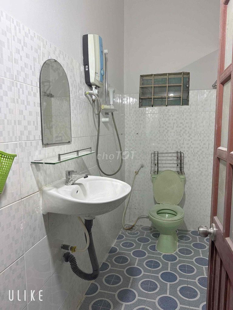 Renovated House in Do Xuan Hop District 9