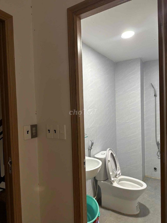 Quiet Residential Area Apartment with Modern Amenities
