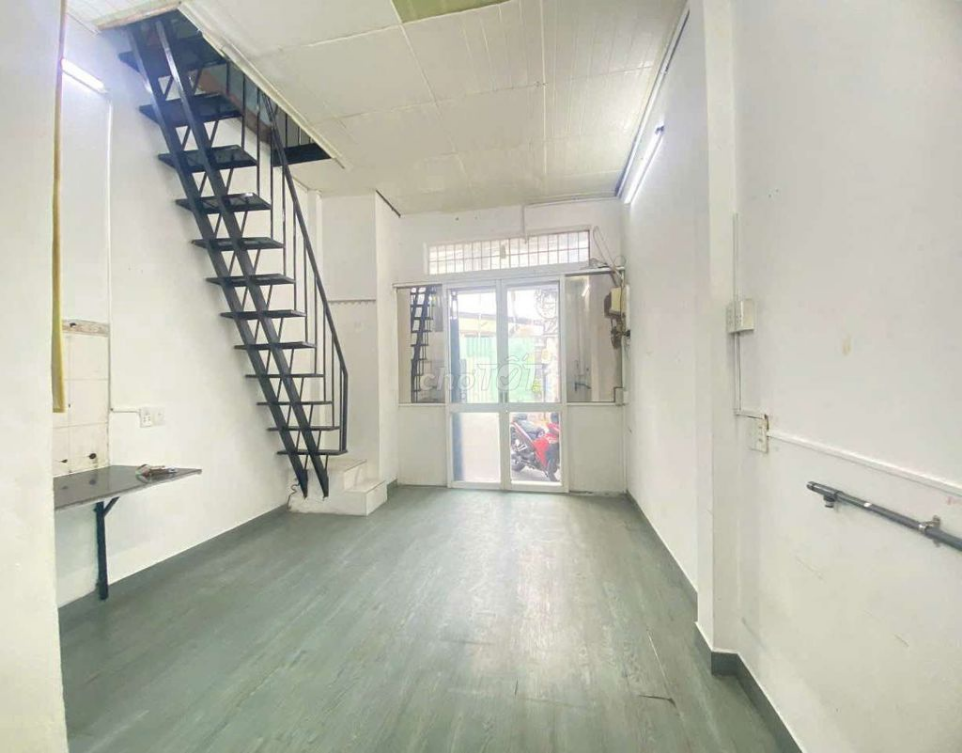 Spacious 2-level house near key locations in Ho Chi Minh City