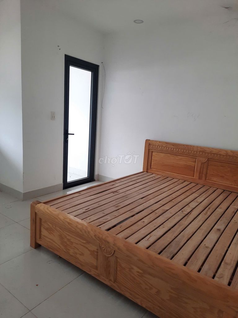 Modern Two-Bedroom House Near VinHomes Grand Park