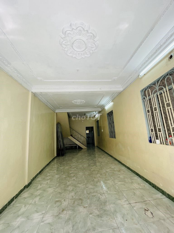 Two-story house near Thong Nhat Park with multiple access points