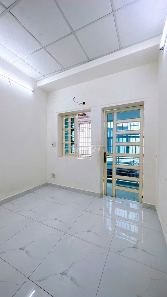 Modern House for Rent in Q4