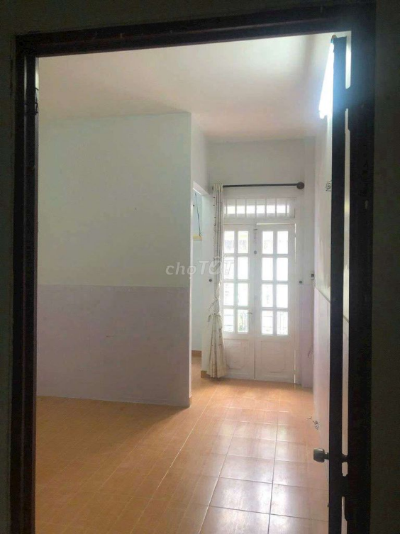 Spacious 3-Bedroom House for Rent in Nguyen Xi, Binh Thanh District
