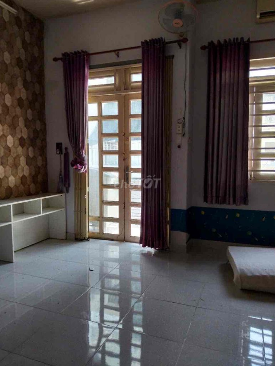 Corner House Near Huynh Van Banh Street - Newly Painted White