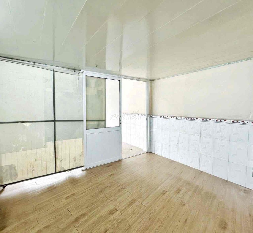 Shophouse for Rent on Nguyen Thi Minh Khai