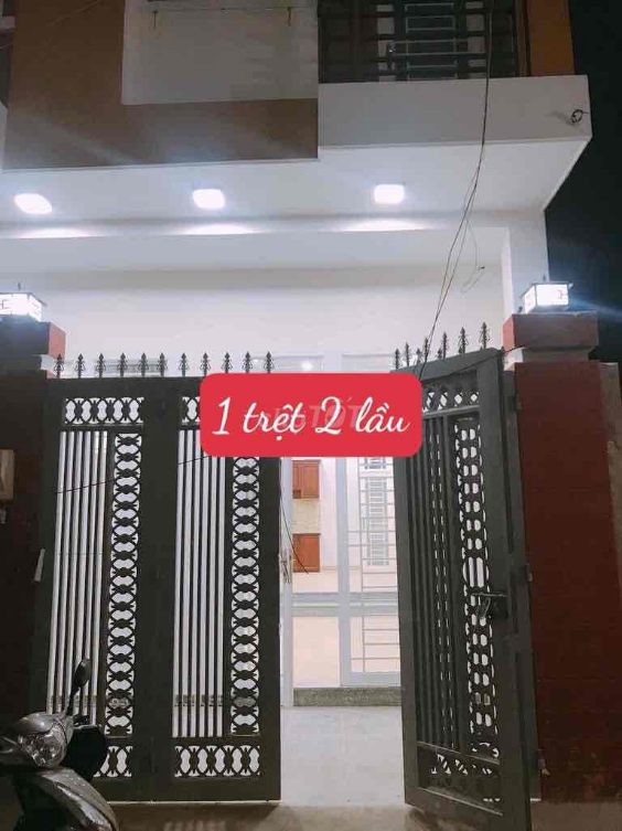 Near Ong Dau Bridge - Spacious 3-Story House with Modern Amenities