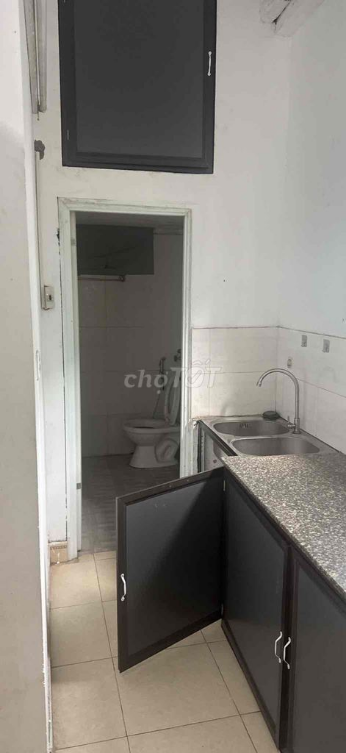 Fully Furnished Basic Rental Property with Essential Amenities