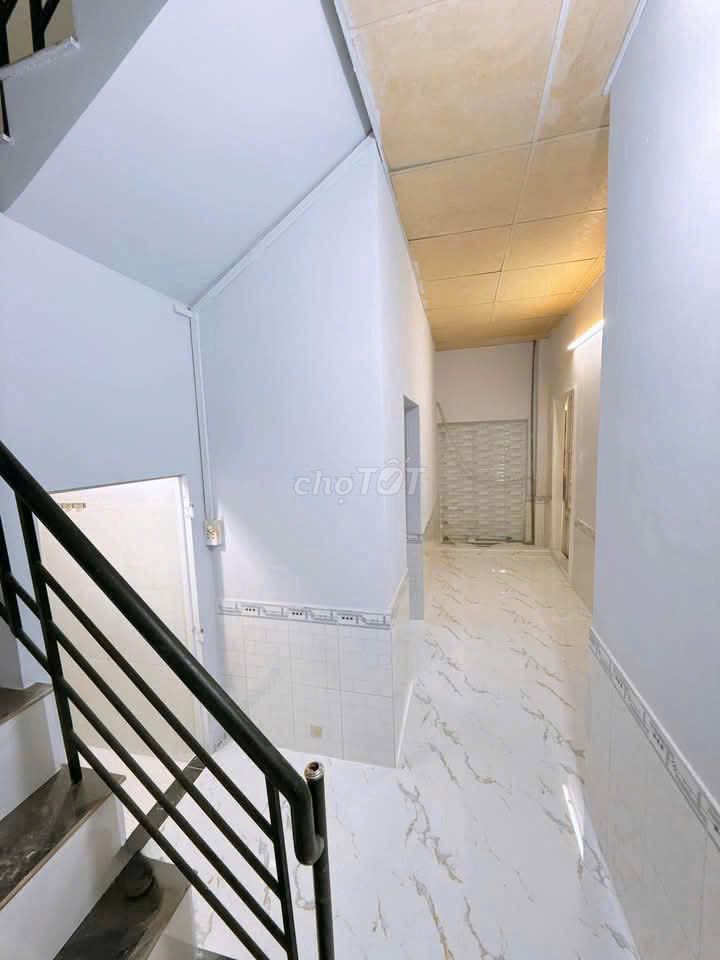 Modern 3BR Townhouse Near Lottemart