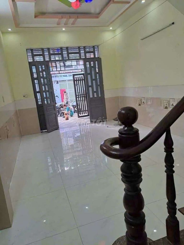 Two-Bedroom House Near An Phu Market