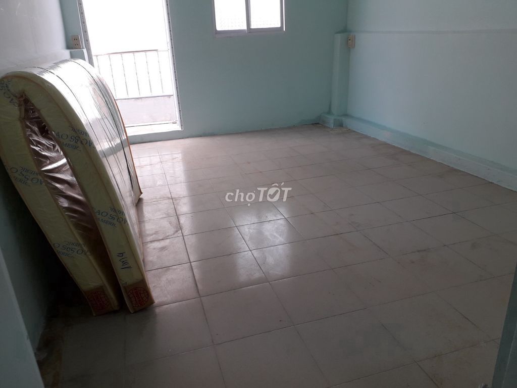 3-Bedroom Townhouse in District 5, Ho Chi Minh