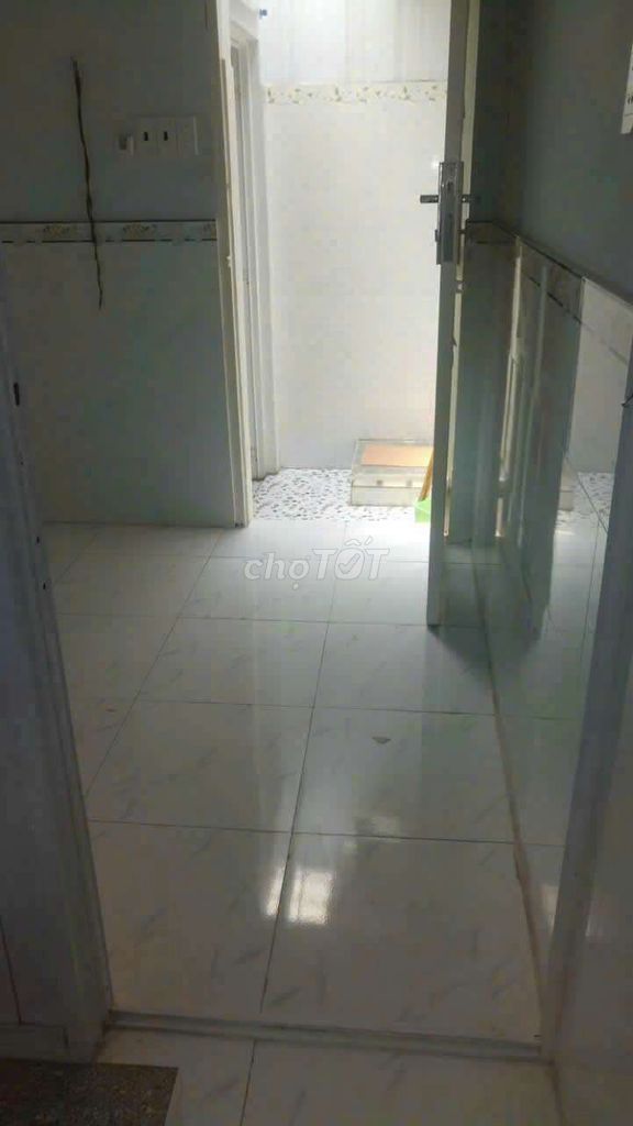2-Bedroom House with Modern Interior Near School