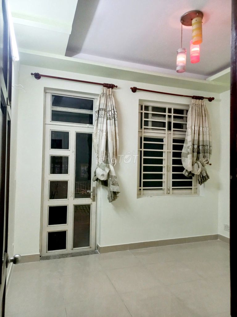 Modern 5-Bedroom Townhouse with Parking in GòVấp