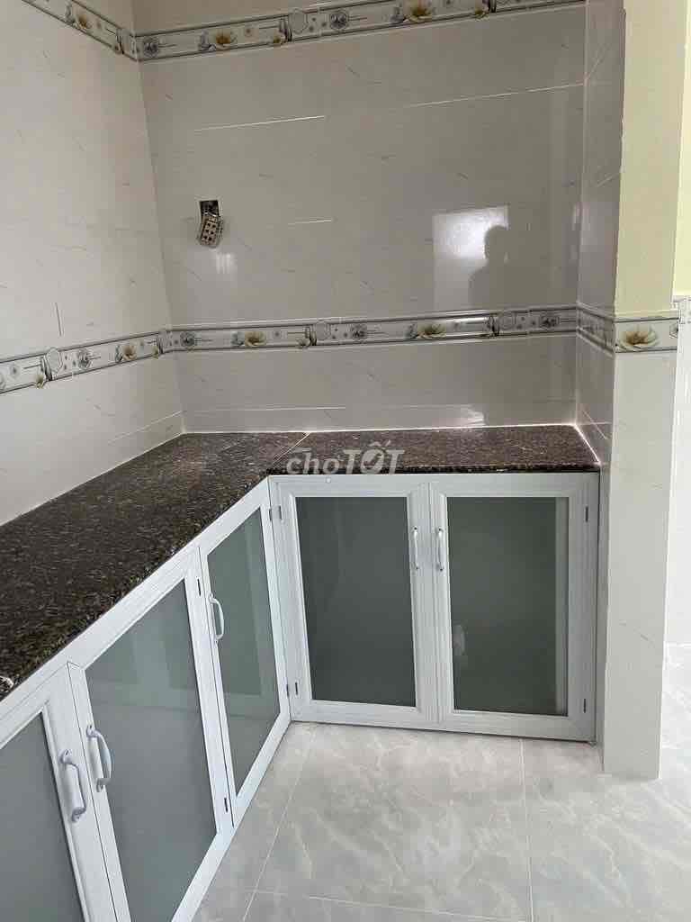 Spacious 4BR Townhouse Near Hang Xanh Junction