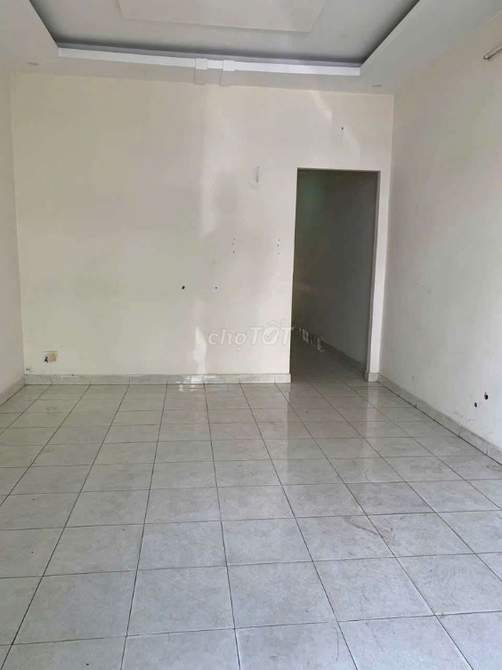 4x25m House in Phuoc Binh with 2 Bedrooms and Spacious Backyard