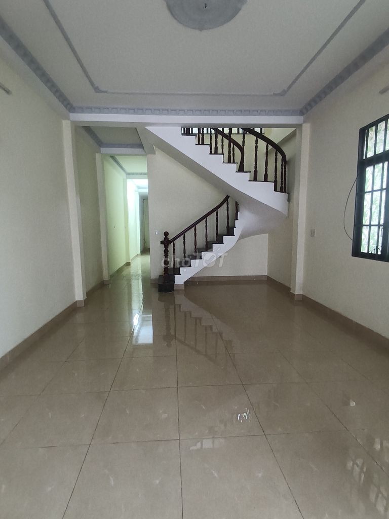 Spacious Two-Story House with Commercial Potential