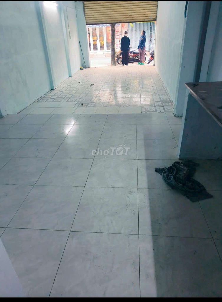 Commercial Space Near Phan Van Hon