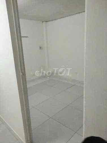 Modern 2-Bedroom House with Parking in Tan Phu