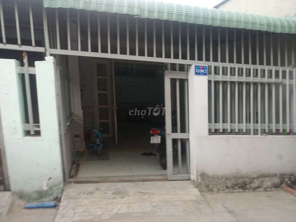 Spacious House Near Elementary School With Parking