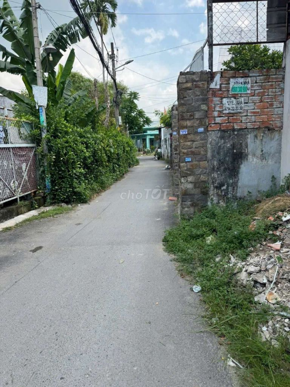 House near Nguyen An Khương School, 4m wide, 20m long, 2 bedrooms