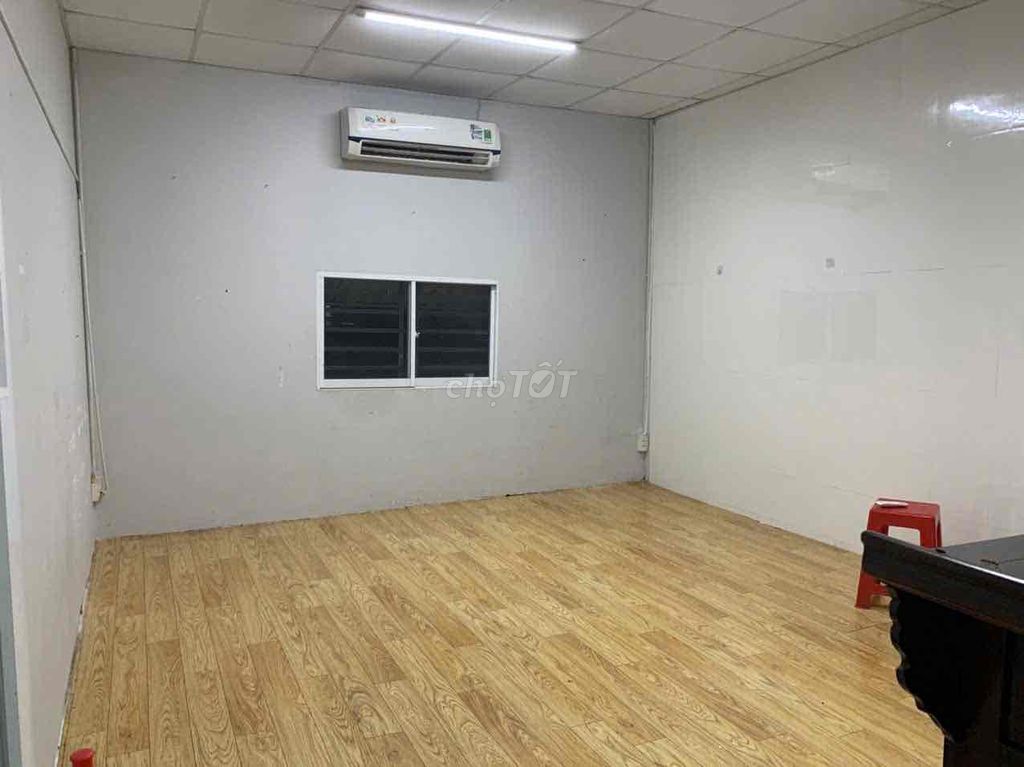 Modern Townhouse with Parking in Tan Phu